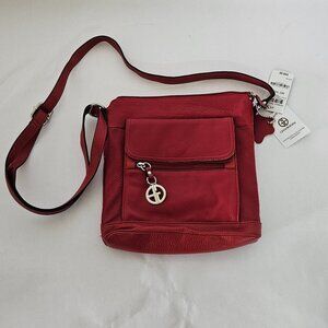 GIANI BERNINI Pebble Leather Crossbody Leather Purse Red